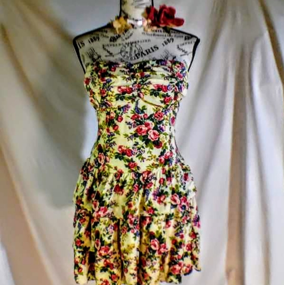 Poetry Dresses & Skirts - Poetry clothing strapless floral dress medium